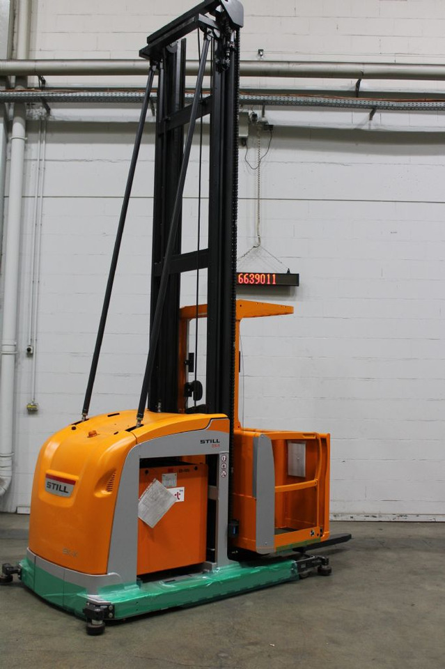 Still EK-X48 - Stivuitorul selector: Foto 2 Still EK-X48 - Stivuitorul selector: Foto 2