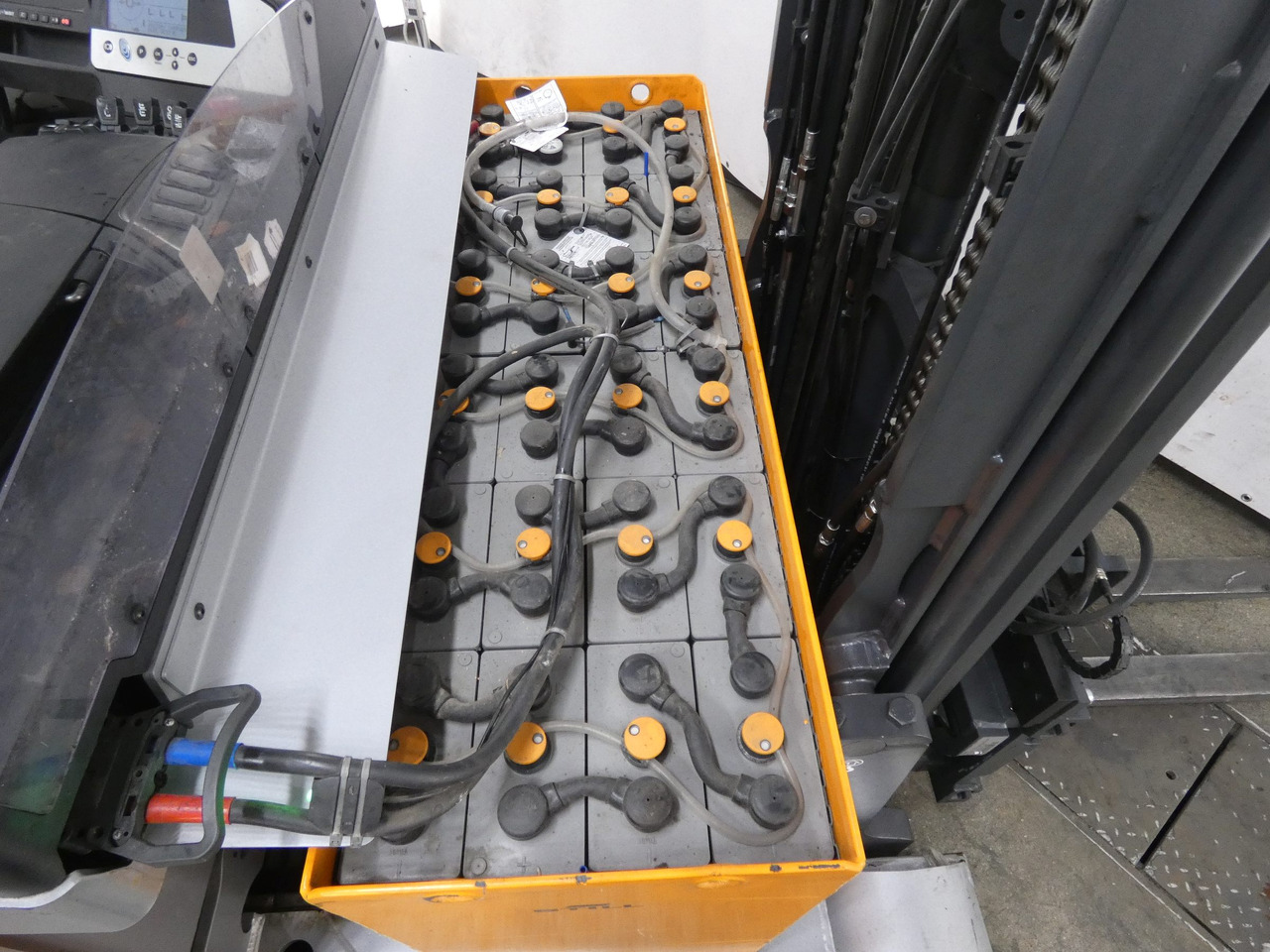 Still FM-X14 - Stivuitor cu catarg retractabil: Foto 4 Still FM-X14 - Stivuitor cu catarg retractabil: Foto 4