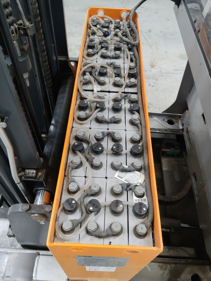 Still FM-X14 - Stivuitor cu catarg retractabil: Foto 4 Still FM-X14 - Stivuitor cu catarg retractabil: Foto 4