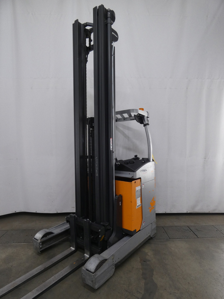 Still FM-X14 - Stivuitor cu catarg retractabil: Foto 1 Still FM-X14 - Stivuitor cu catarg retractabil: Foto 1