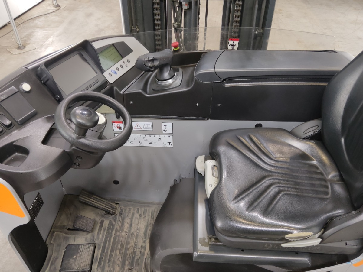 Still FM-X14 - Stivuitor cu catarg retractabil: Foto 3 Still FM-X14 - Stivuitor cu catarg retractabil: Foto 3