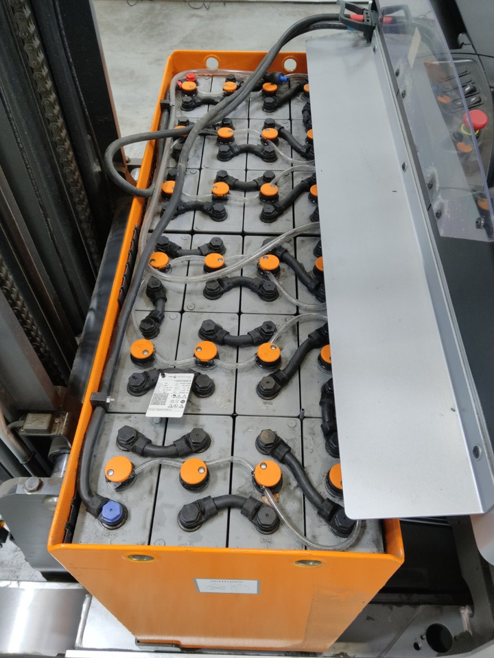 Still FM-X14 - Stivuitor cu catarg retractabil: Foto 4 Still FM-X14 - Stivuitor cu catarg retractabil: Foto 4