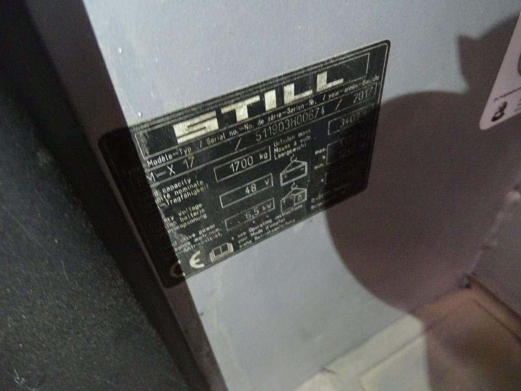 Still FM-X17 - Stivuitor cu catarg retractabil: Foto 4 Still FM-X17 - Stivuitor cu catarg retractabil: Foto 4