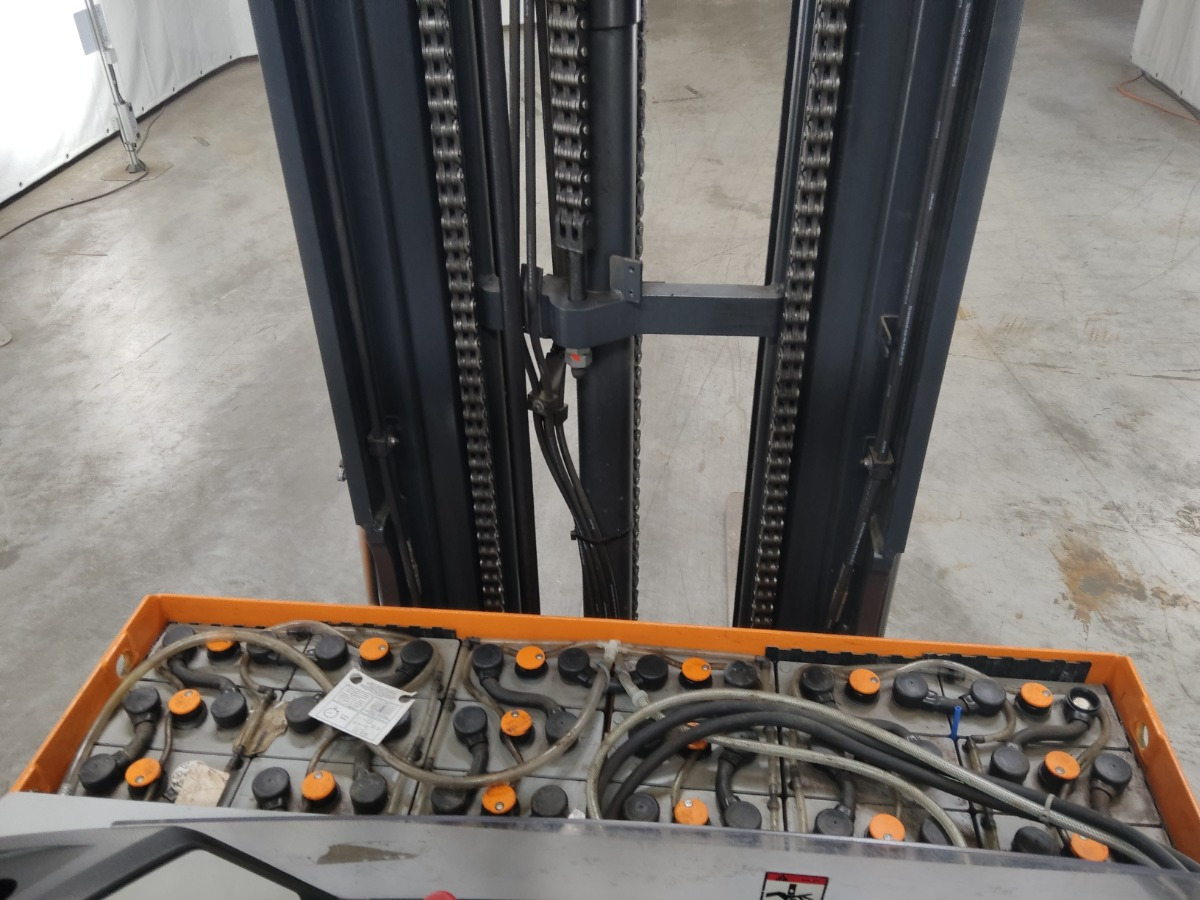 Still FM-X17 - Stivuitor cu catarg retractabil: Foto 4 Still FM-X17 - Stivuitor cu catarg retractabil: Foto 4