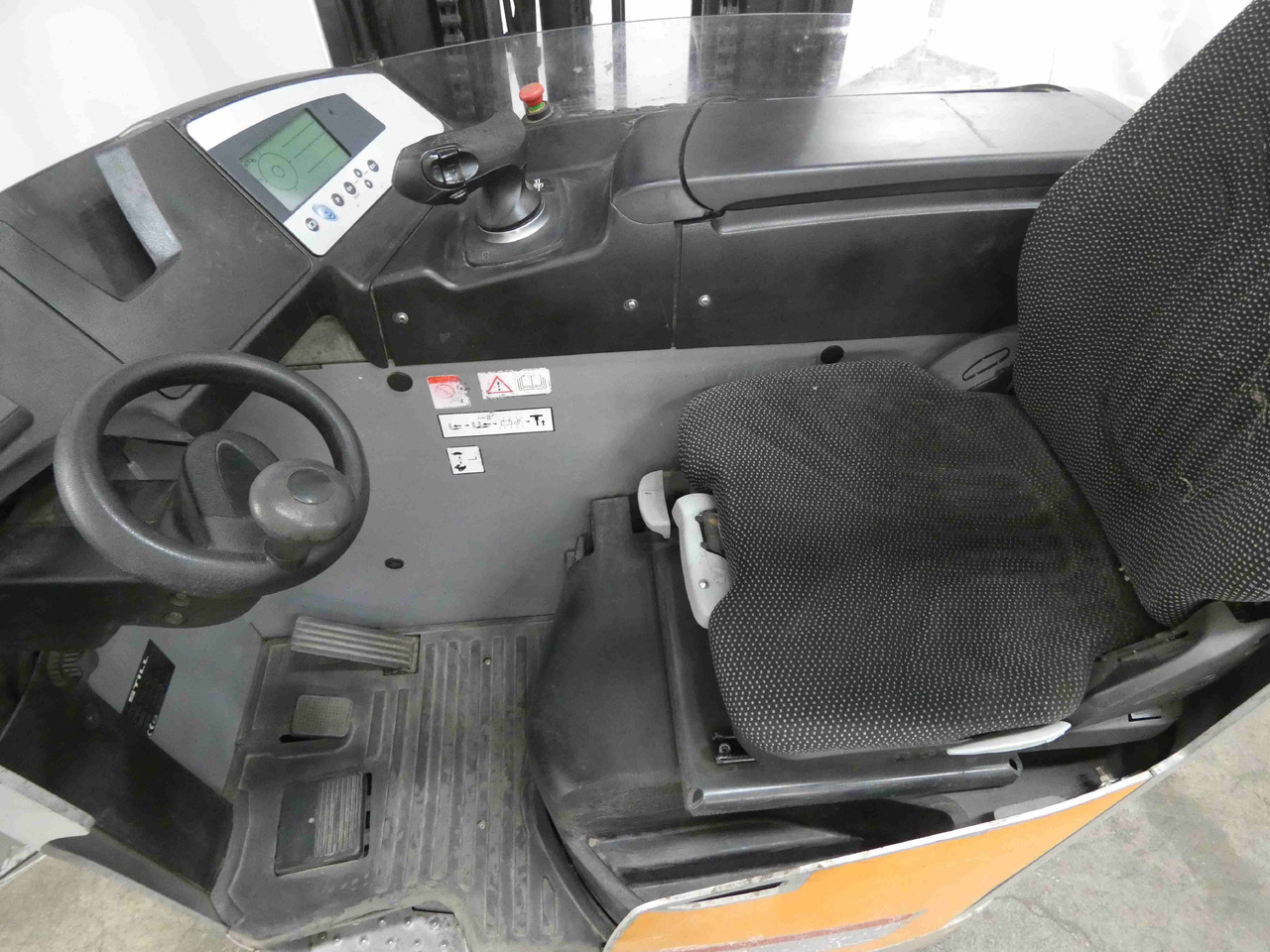 Still FM-X17 - Stivuitor cu catarg retractabil: Foto 3 Still FM-X17 - Stivuitor cu catarg retractabil: Foto 3