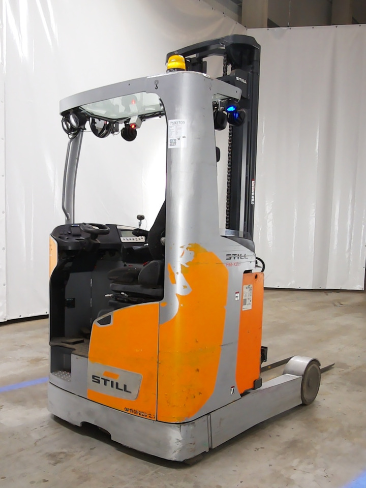 Still FM-X20 - Stivuitor cu catarg retractabil: Foto 2 Still FM-X20 - Stivuitor cu catarg retractabil: Foto 2