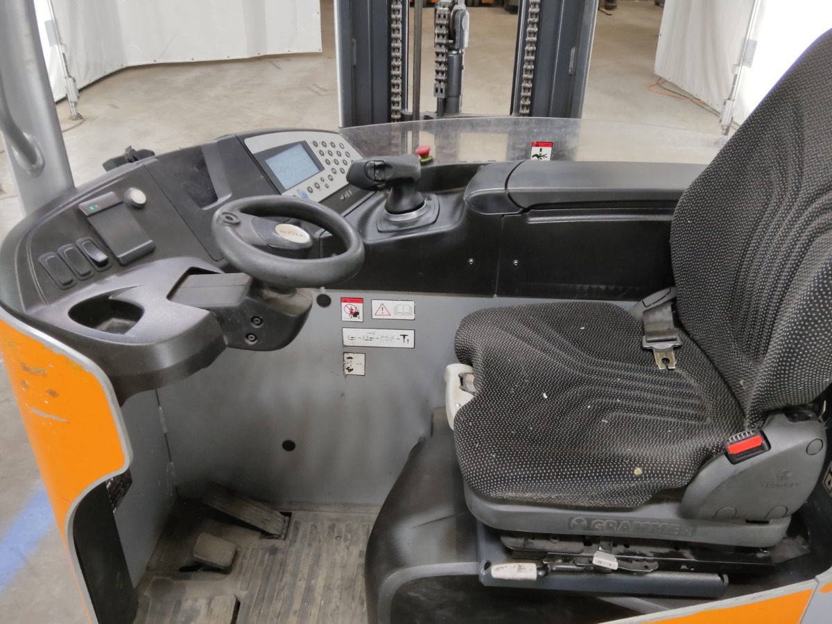 Still FM-X20 - Stivuitor cu catarg retractabil: Foto 3 Still FM-X20 - Stivuitor cu catarg retractabil: Foto 3