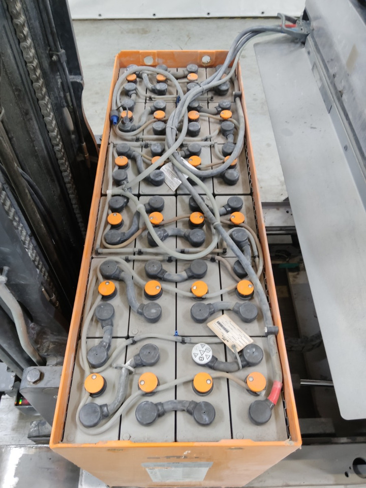 Still FM-X20 - Stivuitor cu catarg retractabil: Foto 4 Still FM-X20 - Stivuitor cu catarg retractabil: Foto 4