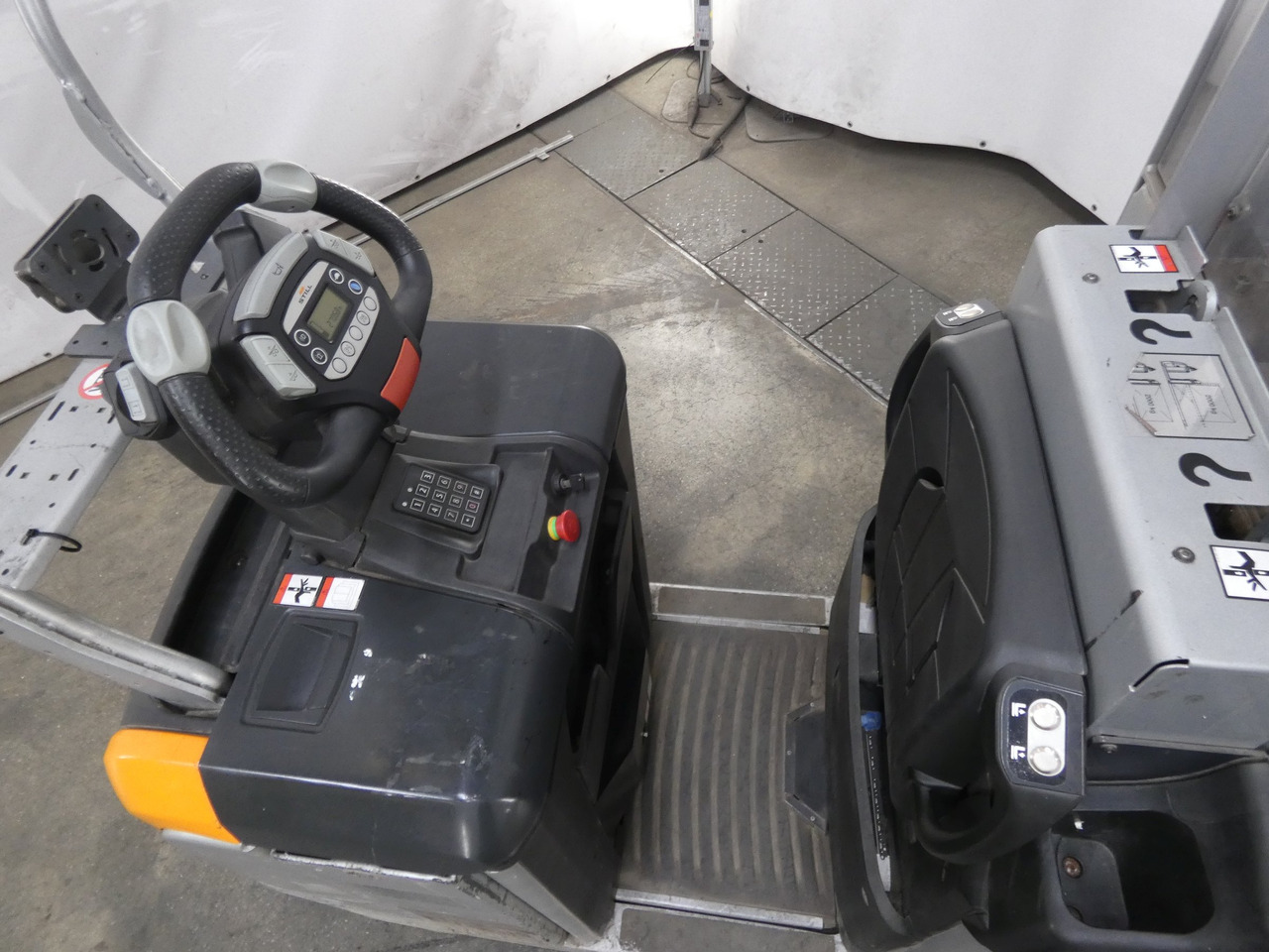 Still OPX-L20S/2400MM - Stivuitorul selector: Foto 3 Still OPX-L20S/2400MM - Stivuitorul selector: Foto 3