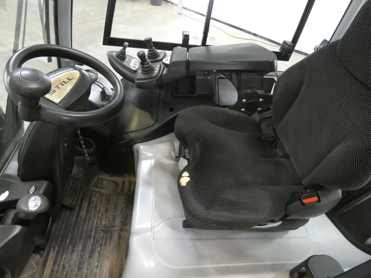 Still RX60-35 - Electrostivuitor: Foto 3 Still RX60-35 - Electrostivuitor: Foto 3