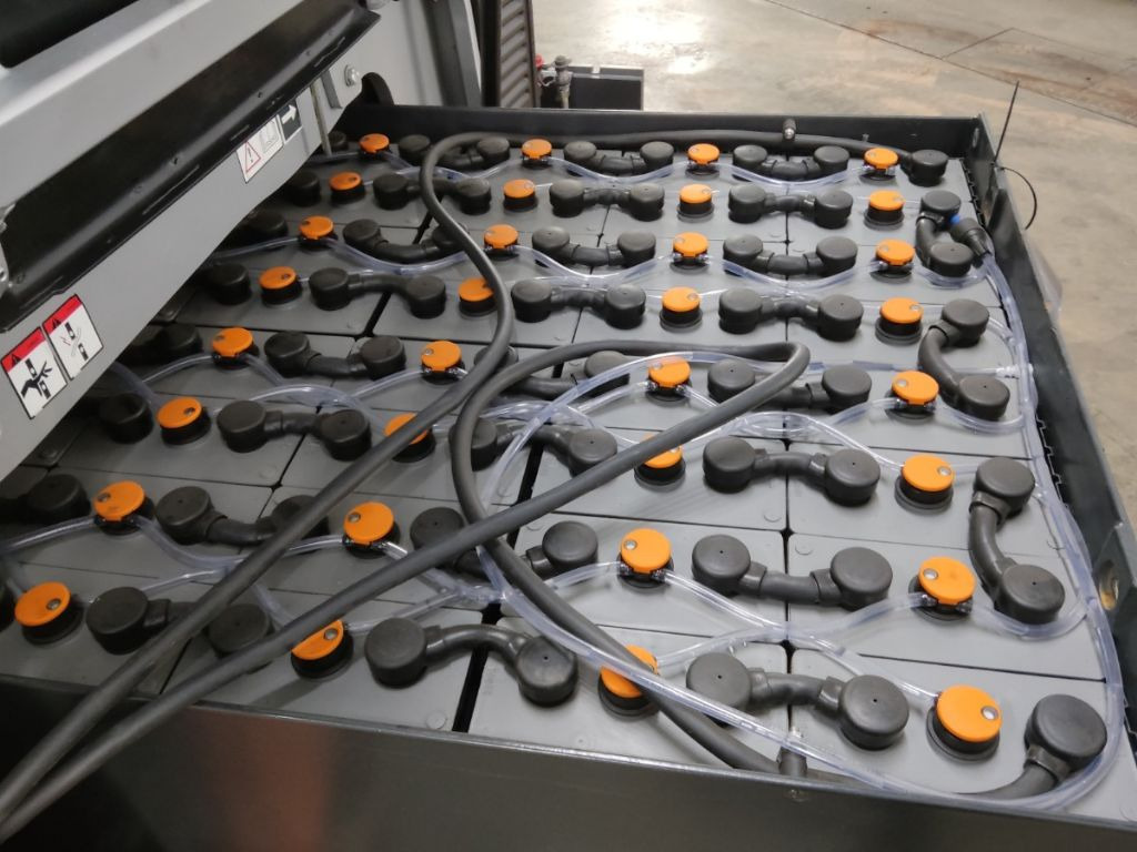 Still RX60-35 - Electrostivuitor: Foto 4 Still RX60-35 - Electrostivuitor: Foto 4