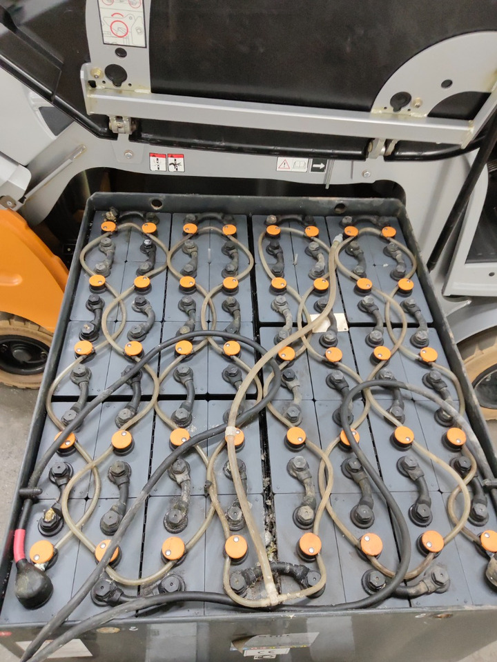 Still RX60-35 - Electrostivuitor: Foto 4 Still RX60-35 - Electrostivuitor: Foto 4