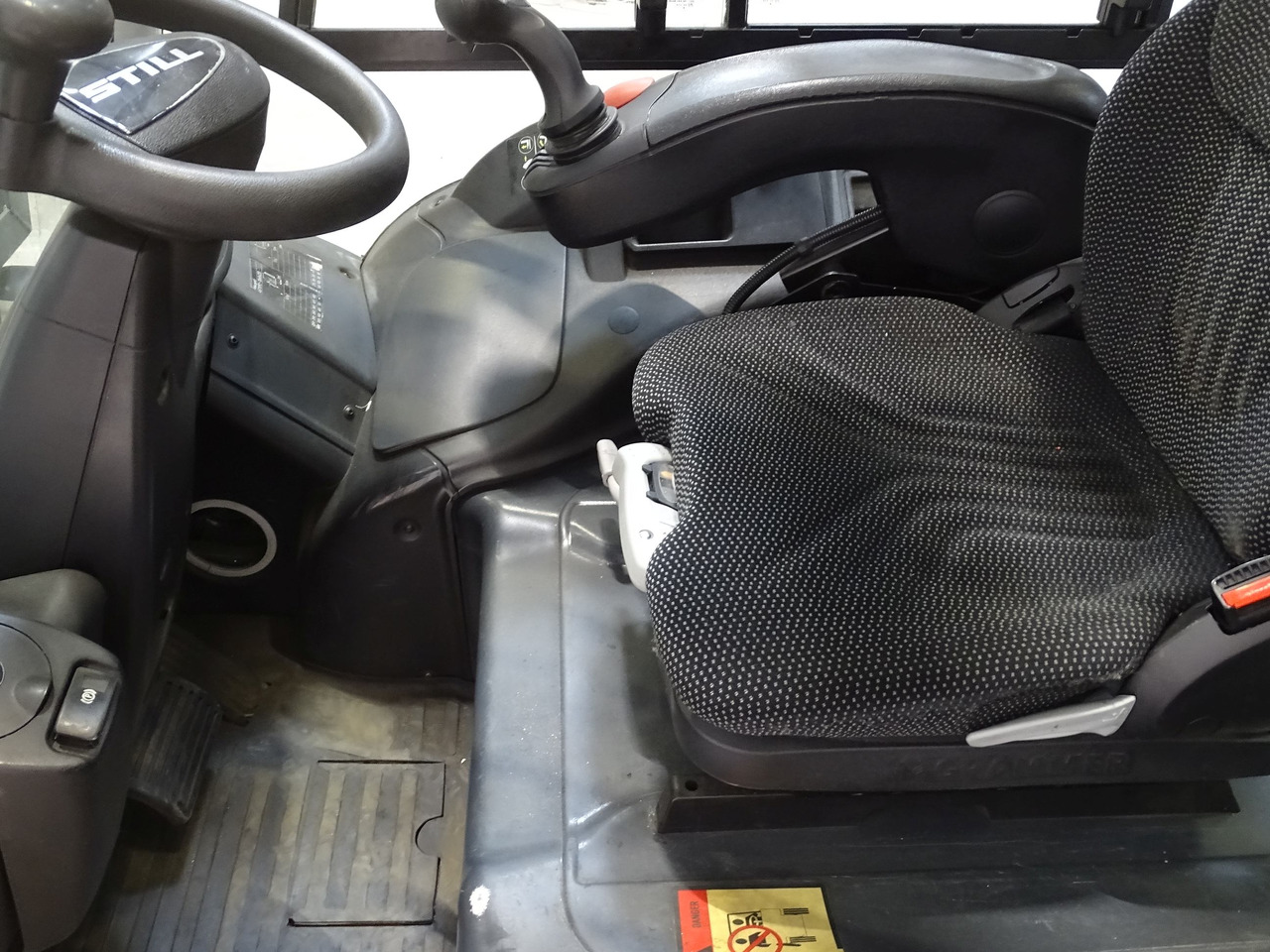 Still RX60-50 - Electrostivuitor: Foto 3 Still RX60-50 - Electrostivuitor: Foto 3