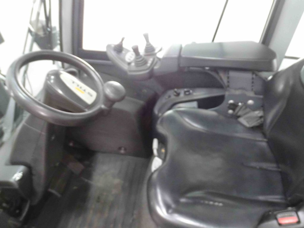 Still RX70-70 - Stivuitor diesel: Foto 3 Still RX70-70 - Stivuitor diesel: Foto 3