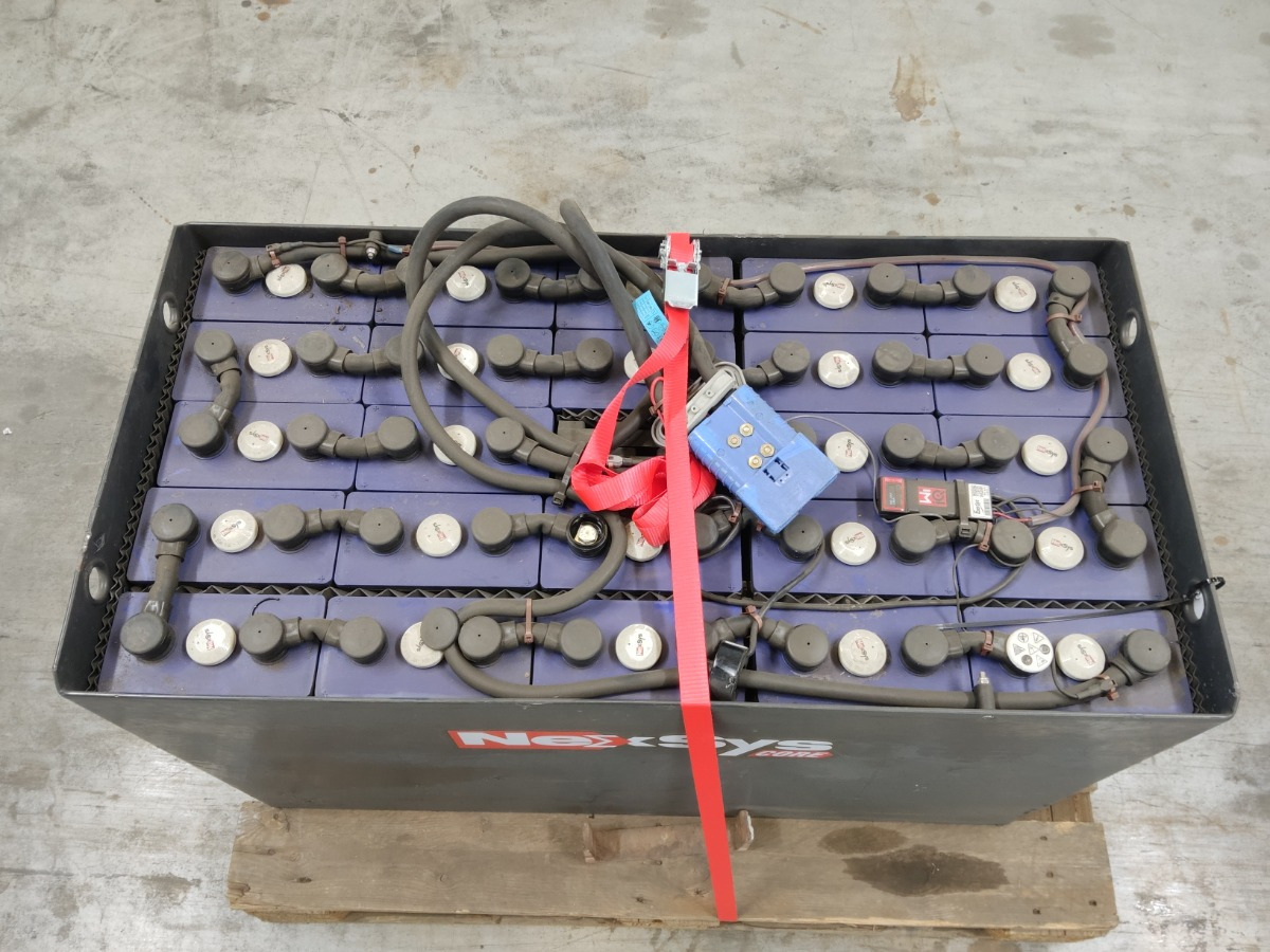 Weitere 48V625AH - Acumulator pentru Stivuitor: Foto 3 Weitere 48V625AH - Acumulator pentru Stivuitor: Foto 3