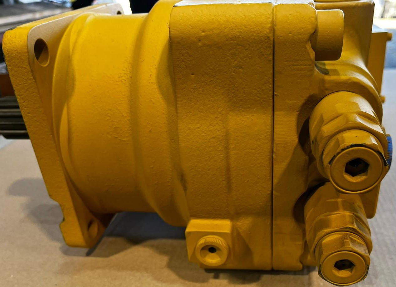 CATERPILLAR 177-2459 Swing Motor Assembly – OEM Caterpillar Hydraulic Motor (324D / 322C-Series) - Hidraulică pentru Alte utilaje: Foto 2 CATERPILLAR 177-2459 Swing Motor Assembly – OEM Caterpillar Hydraulic Motor (324D / 322C-Series) - Hidraulică pentru Alte utilaje: Foto 2