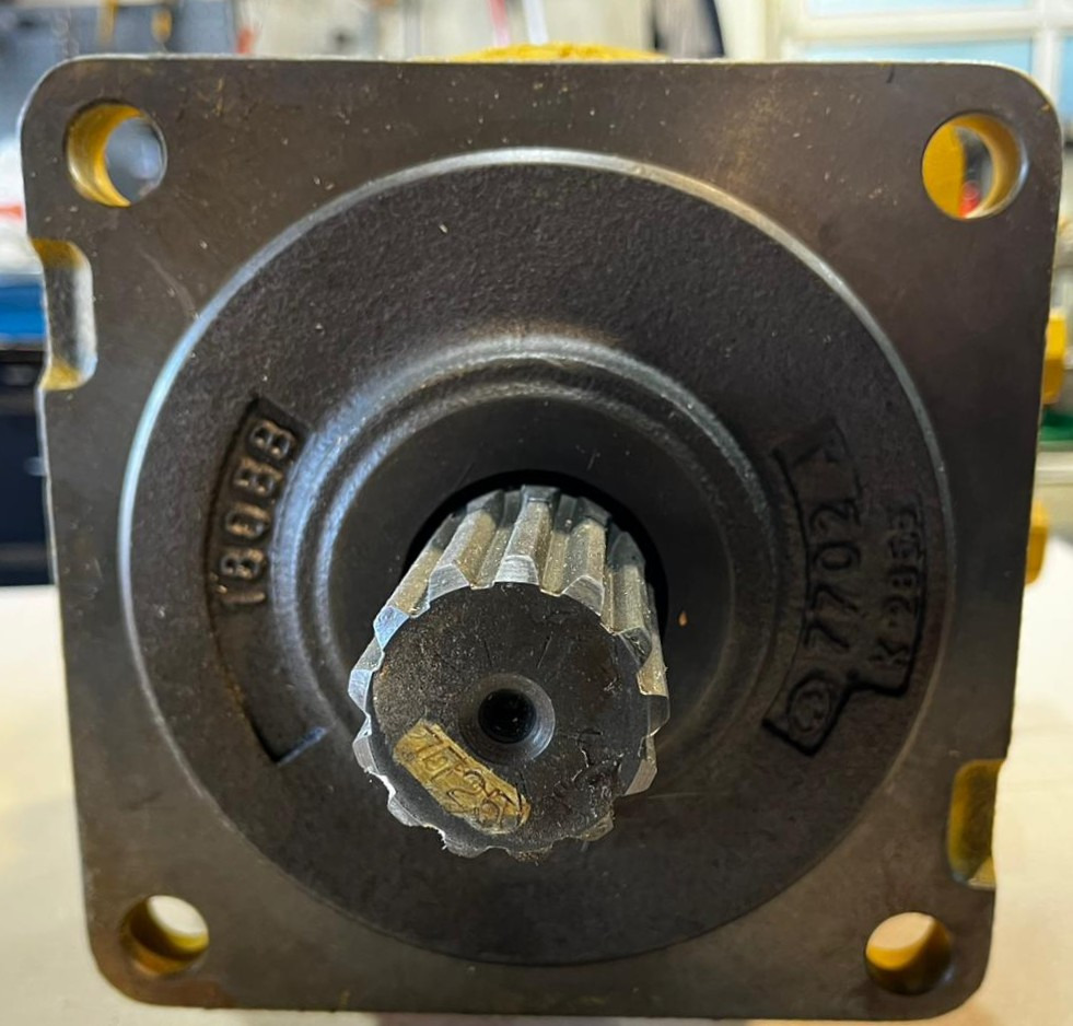 CATERPILLAR 177-2459 Swing Motor Assembly – OEM Caterpillar Hydraulic Motor (324D / 322C-Series) - Hidraulică pentru Alte utilaje: Foto 5 CATERPILLAR 177-2459 Swing Motor Assembly – OEM Caterpillar Hydraulic Motor (324D / 322C-Series) - Hidraulică pentru Alte utilaje: Foto 5