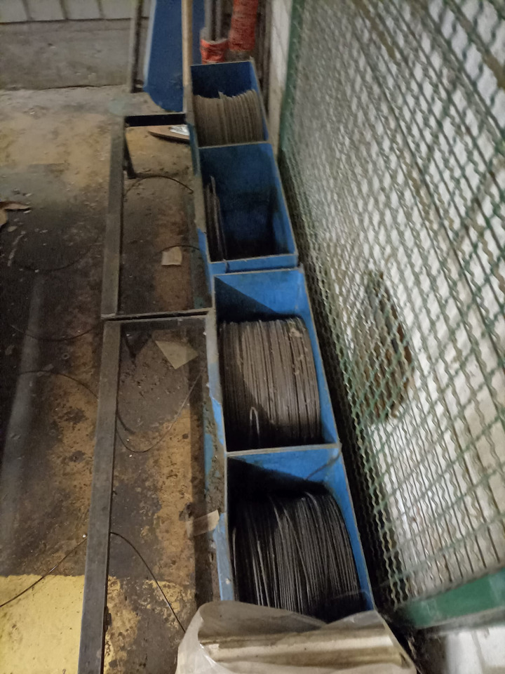 Boa Continuu 25-LB-6 Carton Plasic Press 40 T - Echipament industrial: Foto 4 Boa Continuu 25-LB-6 Carton Plasic Press 40 T - Echipament industrial: Foto 4