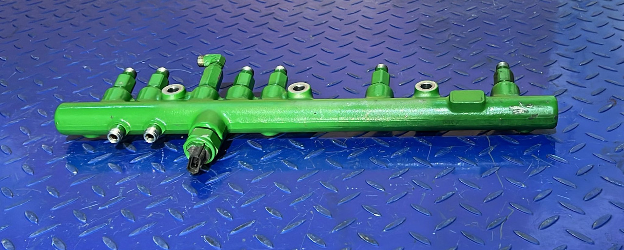 John Deere RAMPA COMBUSTIBIL JOHN DEERE RE520928 - Sistem de alimentare combustibil: Foto 2 John Deere RAMPA COMBUSTIBIL JOHN DEERE RE520928 - Sistem de alimentare combustibil: Foto 2