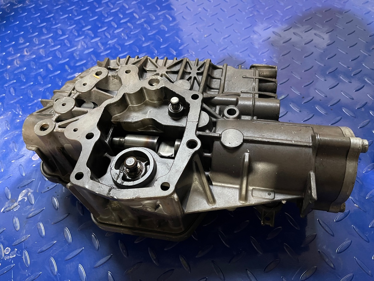 MERCEDES-BENZ Actros MP4 Feste Gear Selector A9612603863 - Transmisie pentru Camion: Foto 3 MERCEDES-BENZ Actros MP4 Feste Gear Selector A9612603863 - Transmisie pentru Camion: Foto 3