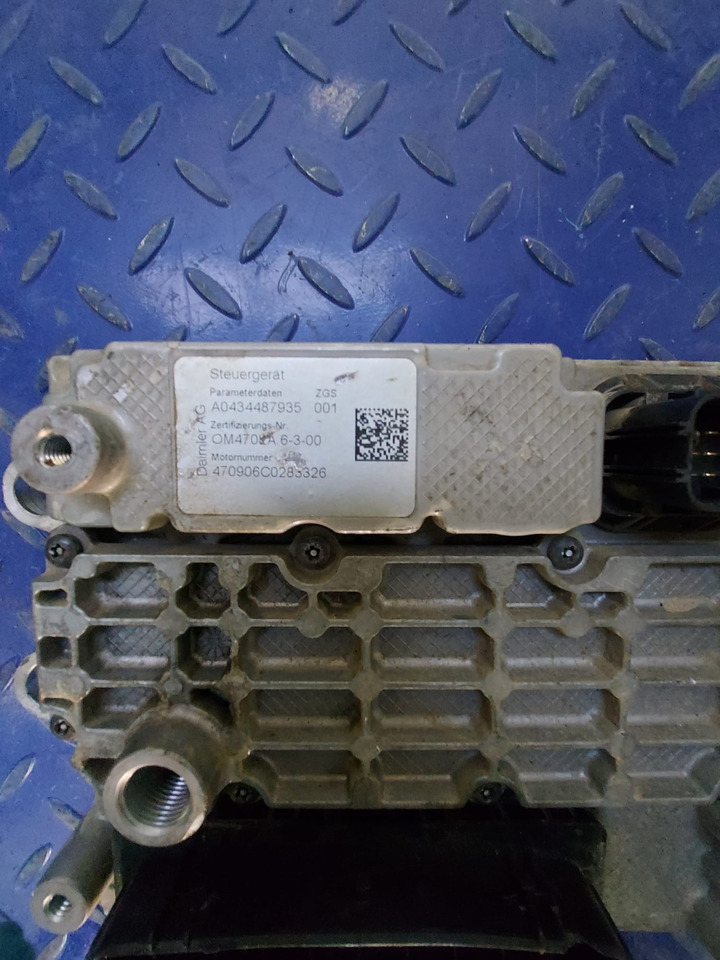 Mercedes Actros MP4 Atego Antos MCM 2.1 A0014469535 Euro 6 ECU REMAN - Calculator de bord pentru Camion: Foto 2 Mercedes Actros MP4 Atego Antos MCM 2.1 A0014469535 Euro 6 ECU REMAN - Calculator de bord pentru Camion: Foto 2