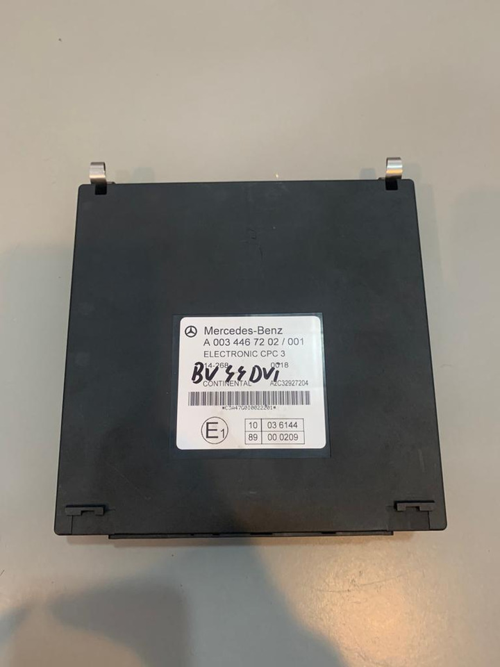Mercedes Actros MP4 CPC3 A0034467202 - Calculator de bord pentru Camion cu prelată: Foto 5 Mercedes Actros MP4 CPC3 A0034467202 - Calculator de bord pentru Camion cu prelată: Foto 5