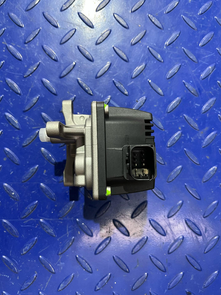 Mercedes Benz Actros, Arocs, Axor Euro 6 Adblue Doser Unit - Sistem de evacuare pentru Camion: Foto 3 Mercedes Benz Actros, Arocs, Axor Euro 6 Adblue Doser Unit - Sistem de evacuare pentru Camion: Foto 3