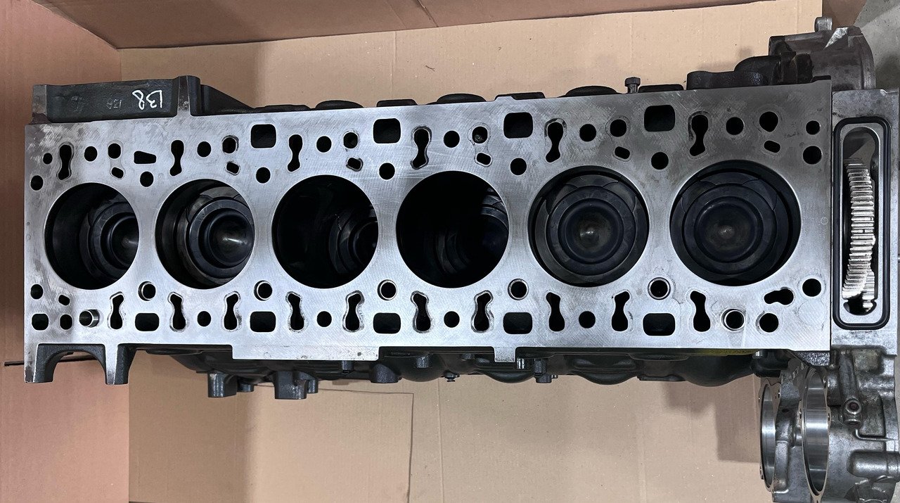 Mercedes Benz Bloc Motor Atego/Arocs/Antos OM936 Euro 6 - Motor pentru Camion: Foto 3 Mercedes Benz Bloc Motor Atego/Arocs/Antos OM936 Euro 6 - Motor pentru Camion: Foto 3
