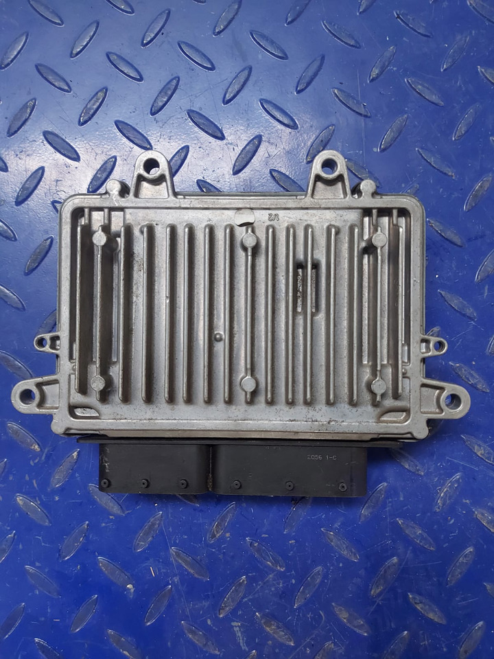 Mercedes Benz ECU A6401507279 - Calculator de bord pentru Camion: Foto 2 Mercedes Benz ECU A6401507279 - Calculator de bord pentru Camion: Foto 2