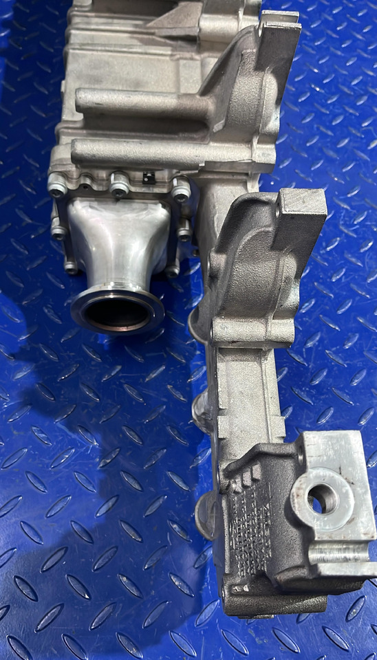 Mercedes Benz EGR ACTROS MP4 A4711406775 - Sistem de evacuare pentru Camion: Foto 4 Mercedes Benz EGR ACTROS MP4 A4711406775 - Sistem de evacuare pentru Camion: Foto 4