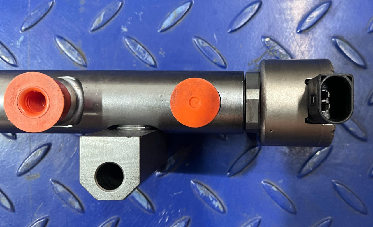Mercedes Common Rail Pipe A9360780845 - Sistem de alimentare combustibil: Foto 1 Mercedes Common Rail Pipe A9360780845 - Sistem de alimentare combustibil: Foto 1