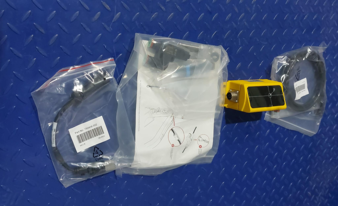CATERPILLAR KIT Senzor de Captare Laser Trimble LC450/511 - Piesă de schimb pentru Excavator: Foto 2 CATERPILLAR KIT Senzor de Captare Laser Trimble LC450/511 - Piesă de schimb pentru Excavator: Foto 2