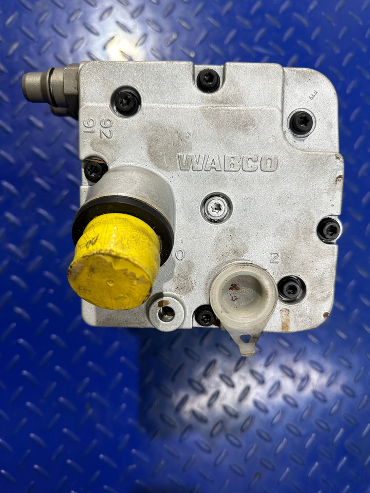 Mercedes Atego 3 Euro 6 Wabco Air Compressor A0011307615 - Piesă de schimb pentru Camion: Foto 3 Mercedes Atego 3 Euro 6 Wabco Air Compressor A0011307615 - Piesă de schimb pentru Camion: Foto 3
