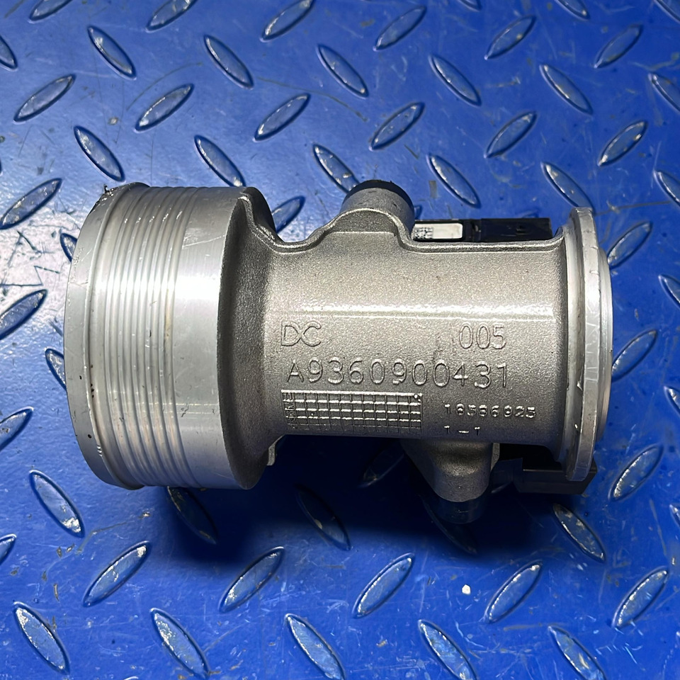 Mercedes Benz Intake pipe with sensor A9360900431 OM936 - Piesă de schimb: Foto 1 Mercedes Benz Intake pipe with sensor A9360900431 OM936 - Piesă de schimb: Foto 1