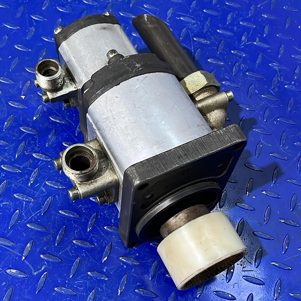 REXROTH BOSCH Hydraulic Pump 0510768007(1517222311) - Pompa hidraulica: Foto 1 REXROTH BOSCH Hydraulic Pump 0510768007(1517222311) - Pompa hidraulica: Foto 1
