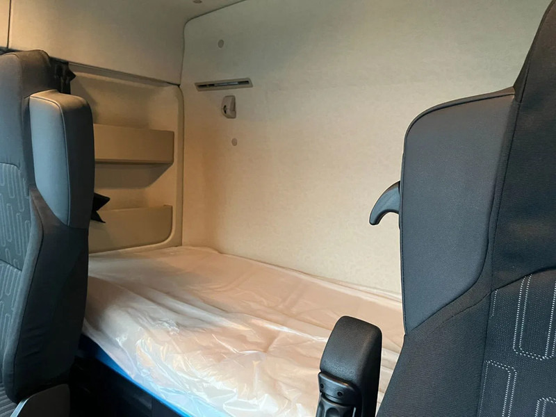 Cap tractor nou Mercedes-Benz Actros 2045 S 4x2 Tractor Head: Foto 16