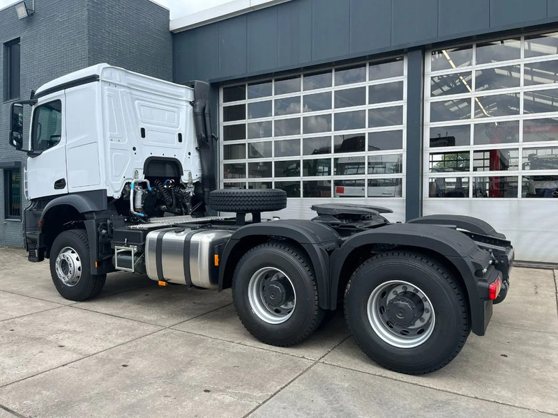 Mercedes-Benz Actros 3348 S 6x4 Tractor Head - Cap tractor: Foto 4 Mercedes-Benz Actros 3348 S 6x4 Tractor Head - Cap tractor: Foto 4