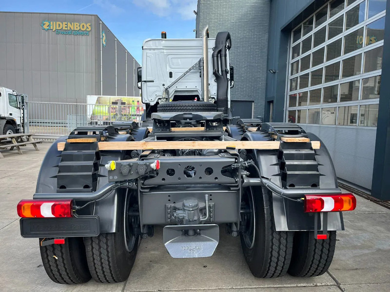 Mercedes-Benz Arocs 4058 AS 6x6 Tractor Head 180T Push Pull EURO-5 - Cap tractor: Foto 5 Mercedes-Benz Arocs 4058 AS 6x6 Tractor Head 180T Push Pull EURO-5 - Cap tractor: Foto 5
