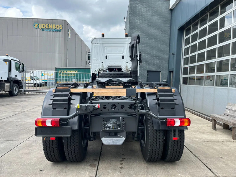 Mercedes-Benz Arocs 4058 AS 6x6 Tractor Head 180T Push Pull (Pre order) - Cap tractor: Foto 4 Mercedes-Benz Arocs 4058 AS 6x6 Tractor Head 180T Push Pull (Pre order) - Cap tractor: Foto 4