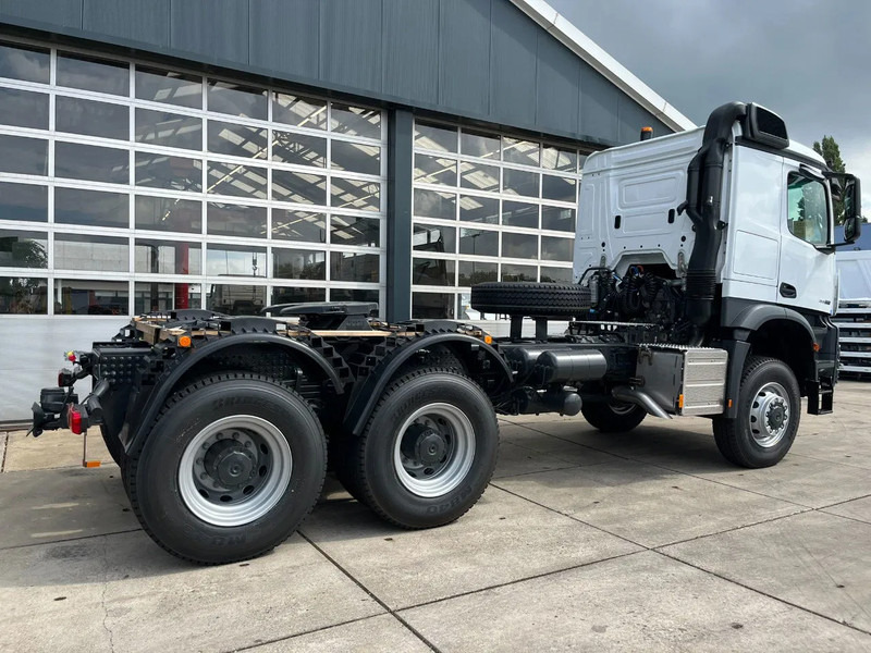 Mercedes-Benz Arocs 4058 AS 6x6 Tractor Head 180T Push Pull (Pre order) - Cap tractor: Foto 5 Mercedes-Benz Arocs 4058 AS 6x6 Tractor Head 180T Push Pull (Pre order) - Cap tractor: Foto 5