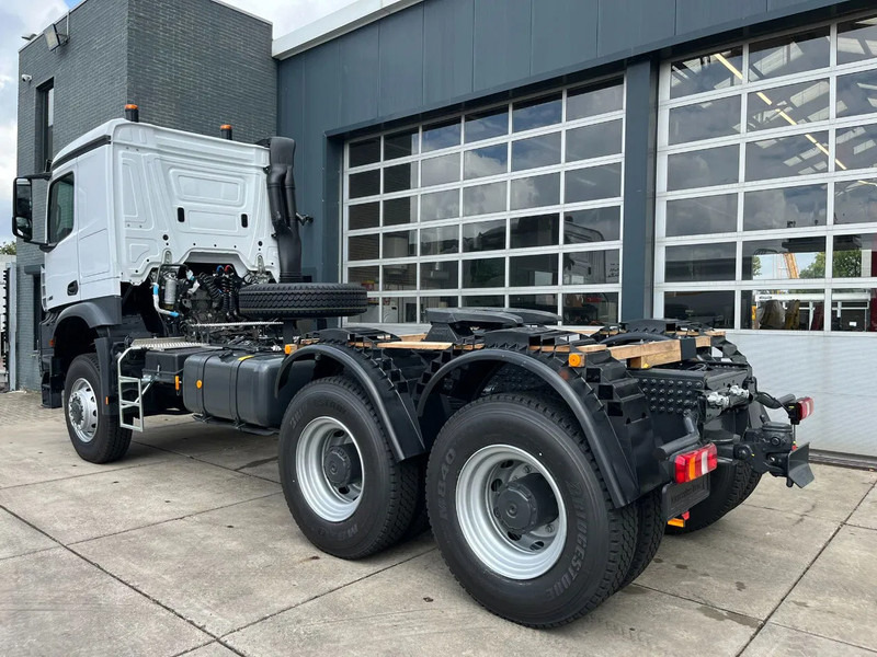 Mercedes-Benz Arocs 4058 AS 6x6 Tractor Head 180T Push Pull euro3 (Pre order) - Cap tractor: Foto 3 Mercedes-Benz Arocs 4058 AS 6x6 Tractor Head 180T Push Pull euro3 (Pre order) - Cap tractor: Foto 3
