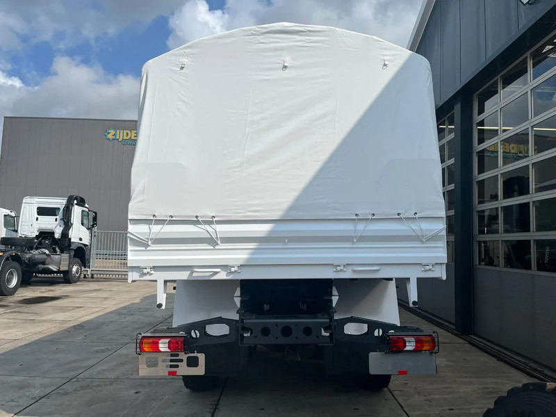 Mercedes-Benz Arocs 3340 A 6x6 Cargo Truck - Camion cu prelată: Foto 5 Mercedes-Benz Arocs 3340 A 6x6 Cargo Truck - Camion cu prelată: Foto 5