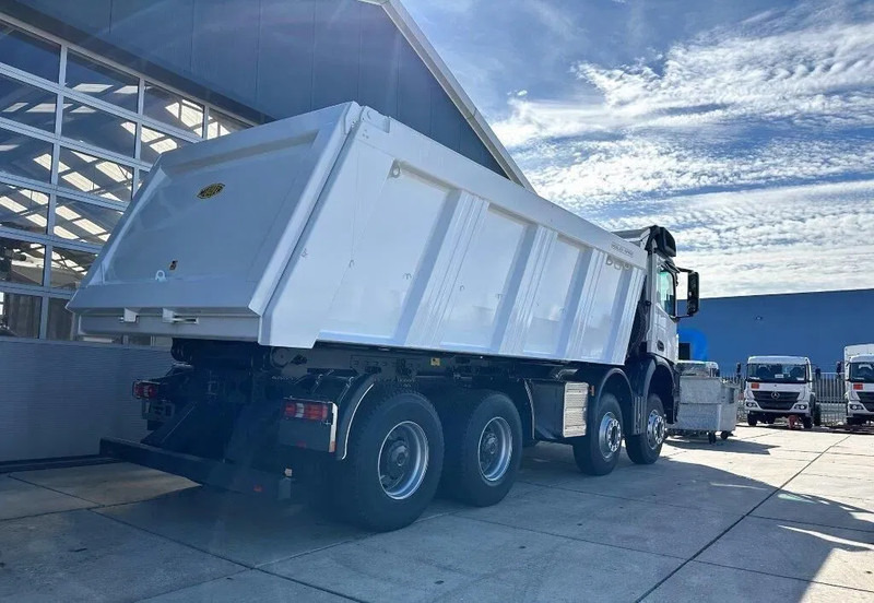 Camion basculantă nou Mercedes-Benz Arocs 4140 K 8x4 Meiller Tipper: Foto 18
