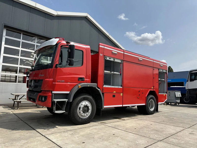 Mercedes-Benz Atego 1725 4×4 Fire Fighting Truck - Autospeciala de stins incendii: Foto 2 Mercedes-Benz Atego 1725 4×4 Fire Fighting Truck - Autospeciala de stins incendii: Foto 2