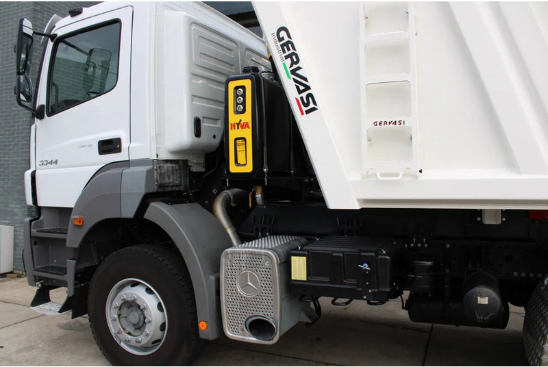 Leasing de Mercedes-Benz Axor 3344 K 6x4 Tipper Truck Mercedes-Benz Axor 3344 K 6x4 Tipper Truck: Foto 11