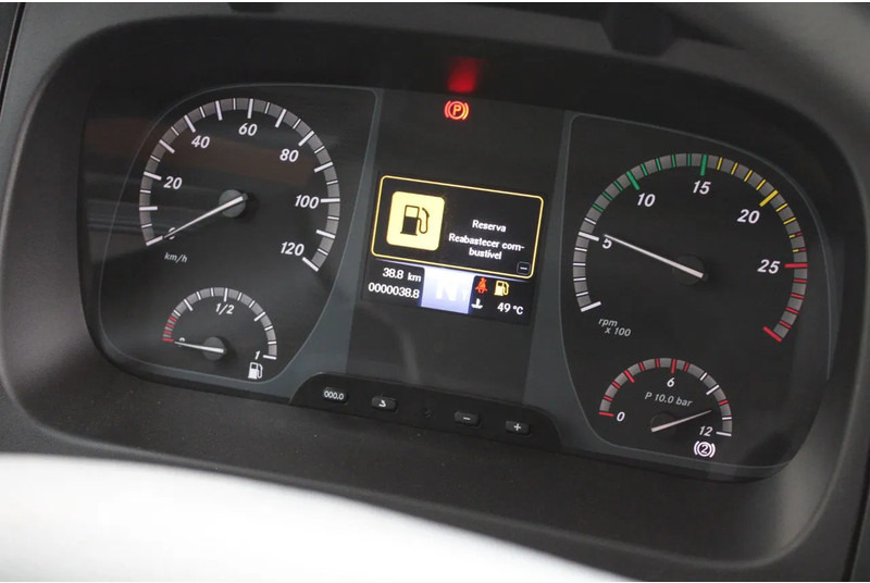 Leasing de Mercedes-Benz Axor 3344 K 6x4 Tipper Truck Mercedes-Benz Axor 3344 K 6x4 Tipper Truck: Foto 14