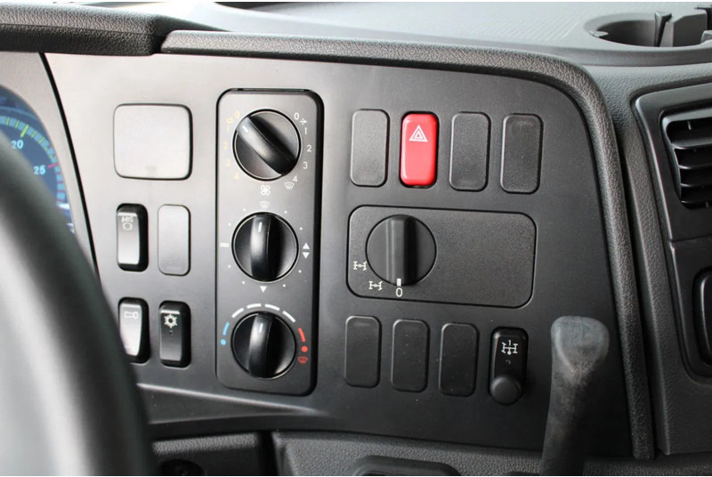 Leasing de Mercedes-Benz Axor 3344 K 6x4 Tipper Truck Mercedes-Benz Axor 3344 K 6x4 Tipper Truck: Foto 12