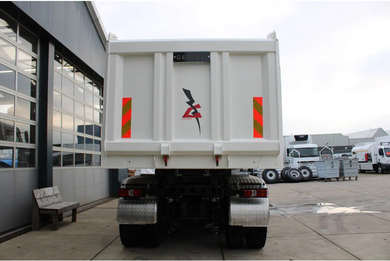 Leasing de Mercedes-Benz Axor 3344 K 6x4 Tipper Truck Mercedes-Benz Axor 3344 K 6x4 Tipper Truck: Foto 6