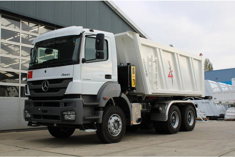 Mercedes-Benz Axor 3344 K 6x4 Tipper Truck - Camion basculantă: Foto 1 Mercedes-Benz Axor 3344 K 6x4 Tipper Truck - Camion basculantă: Foto 1