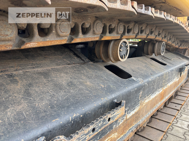 Excavator pe şenile Cat 336-07C: Foto 34